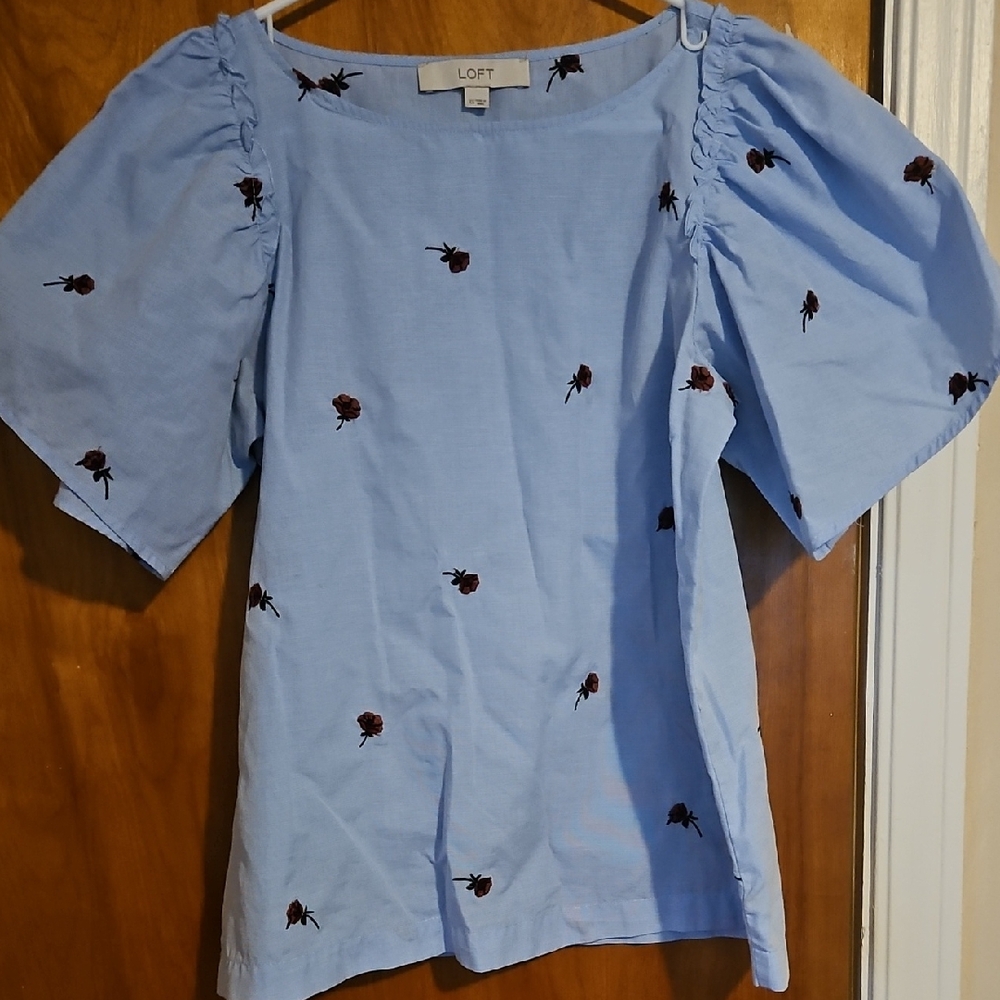 LOFT Blue Ruched Short Sleeve Blouse